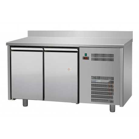 TAVOLO REFRIGERATO - IN AISI 304 - PIANO LISCIO E ALZATINA- TEMPERATURA 0°/+10° - CAPACITA' 270 LT - DIMENSIONI CM L146XP60XH95/102