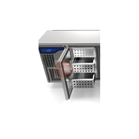 1 CASSETTO INTERNO SU GUIDE ( 325 X 555 X H 150 mm )
