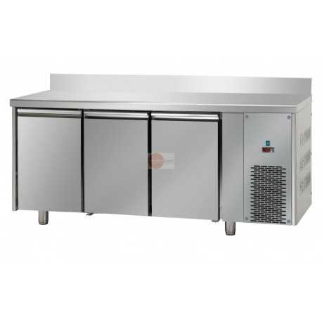 TAVOLO REFRIGERATO CON ALZATINA - IN ACCIAIO INOX AISI 304 - TEMP. -18°/-22°-CAPACITA' 460 LT - DIMEN. CM L187 X P71,5 X H95/102