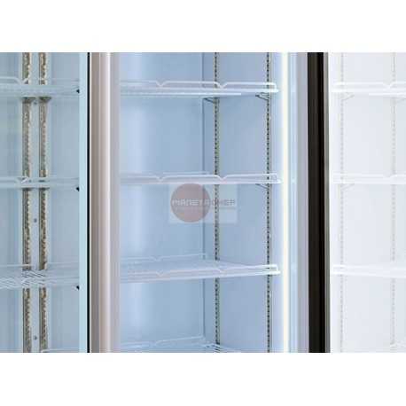 VETRINA BIBITE - STRUTTURA INTERNA ED ESTERNA IN ACCIAIO VERNICIATO BIANCO - 2 PORTE A BATTENTE - PORTE IN VETRO RINFORZATO TEMPERATO - CON OPALINA PUBBLICITARIA - SERRATURA CON CHIAVE DI SERIE - TEMPERATURA +1°/+10° - CAPACITA' 1050 LITRI - ILLUMINAZIONE INTERNA LED - REFRIGERAZIONE VENTILATA - SBRINAMENTO AUTOMATICO - DIMENSIONI CM L 112 X P 59 X H 197,8