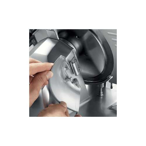 AFFETTATRICE PROFESSIONALE A GRAVITA'...