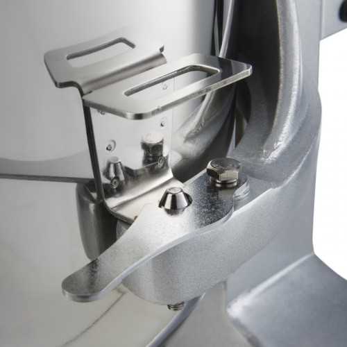 IMPASTATRICE PLANETARIA CAPACITA' 30... IMPASTATRICE PLANETARIA CAPACITA' 30...