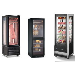 Vetrine esposizione dolci, carne, salumi e formaggi